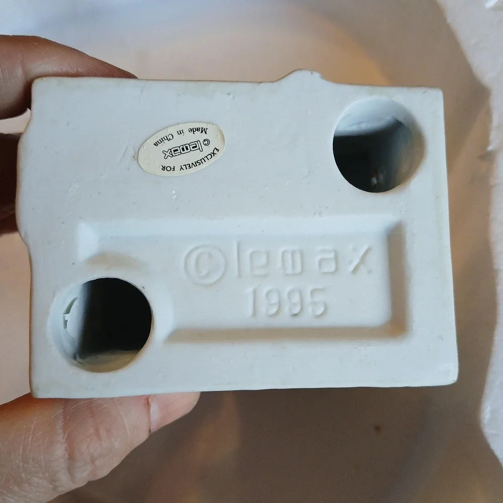 Lemax Animated Skating Pond Village 1995‎ #54106 Snowbird Magnetic Skaters READ